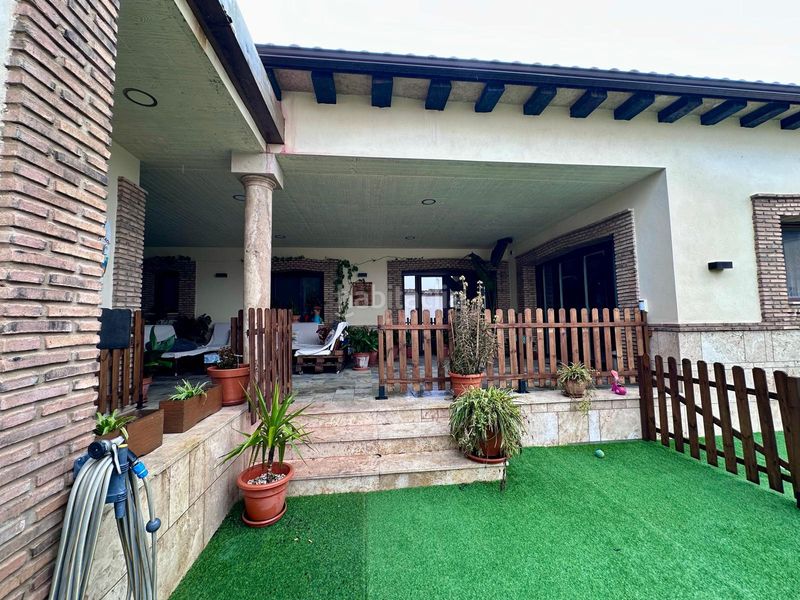 Foto 5dd4dc9f-c0ec-4a59-9e10-947a708787c7. Chalet avec chauffage parking piscine dans Arenas de San Juan