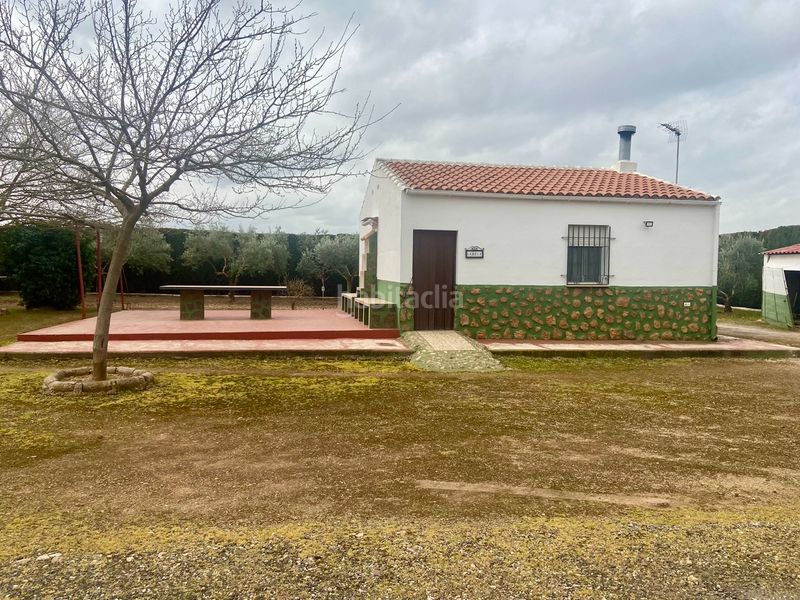 Foto e4760f05-4c09-4395-9093-bdecdccf80a4. Chalet en Área Rual - Valverde - Las Casas Ciudad Real