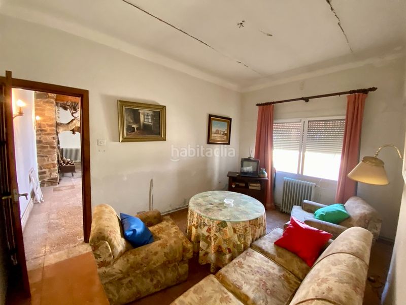 Foto 5e35c01e-d73f-4936-b4e0-4a5a99b39d37. Chalet mit parking in Argamasilla de Calatrava