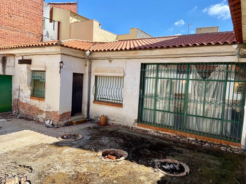 Foto 69b10ee2-02cc-4150-95dd-c0eaf7ccab57. Chalet mit parking in Argamasilla de Calatrava