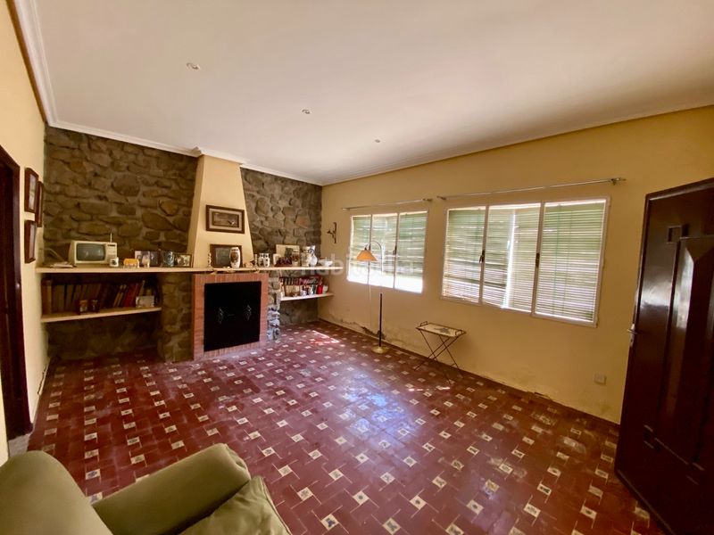 Foto 74ab019d-7d45-4acf-807d-6f9c24368cd7. Chalet mit parking in Argamasilla de Calatrava
