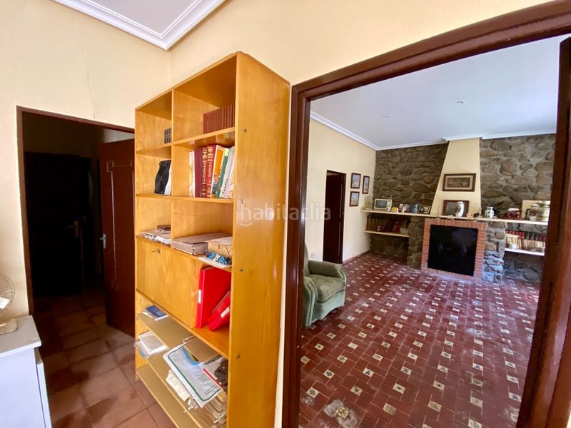 Foto 8c83e4d4-62d2-4eac-8bd0-f7bf90ef7052. Chalet mit parking in Argamasilla de Calatrava