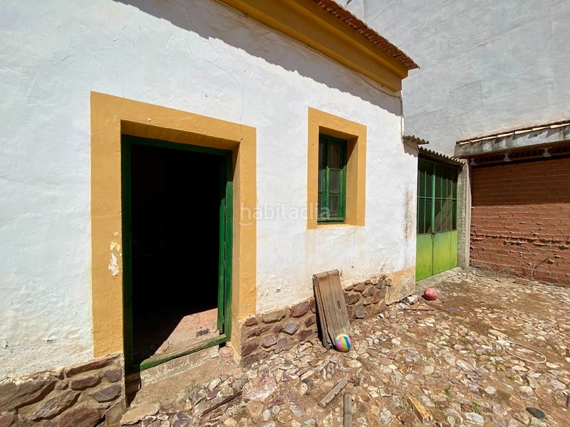 Foto 9d6d6a74-eeb6-4a78-b888-b2d305c1d3fb. Chalet mit parking in Argamasilla de Calatrava