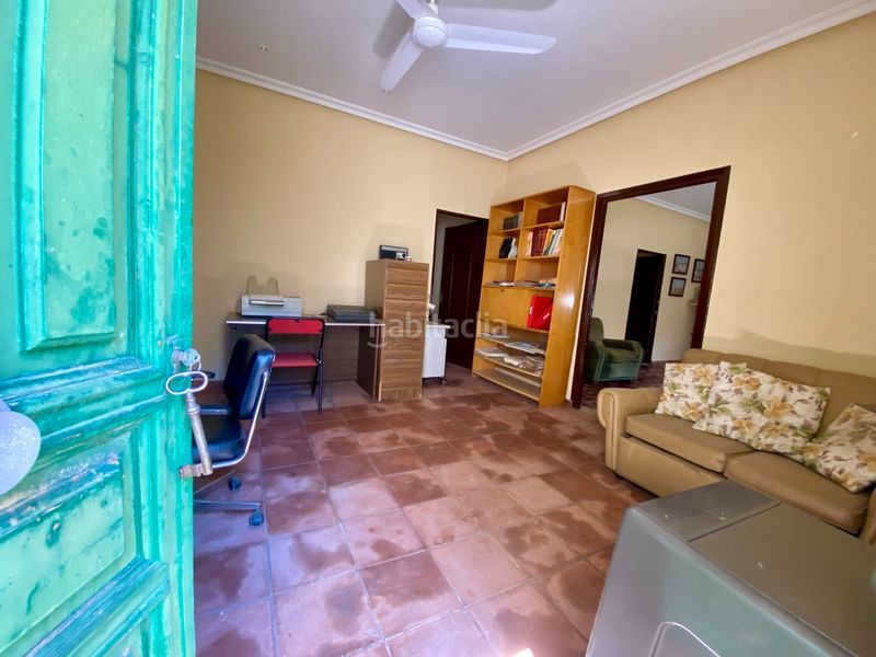 Foto def3c123-becc-4945-9881-031bb416e3ed. Chalet mit parking in Argamasilla de Calatrava