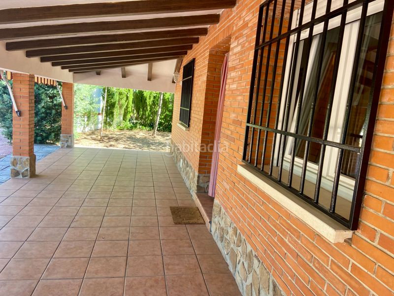 Foto 0a8d1718-868d-4236-82d9-d74a08bca1f5. Chalet en Miguelturra
