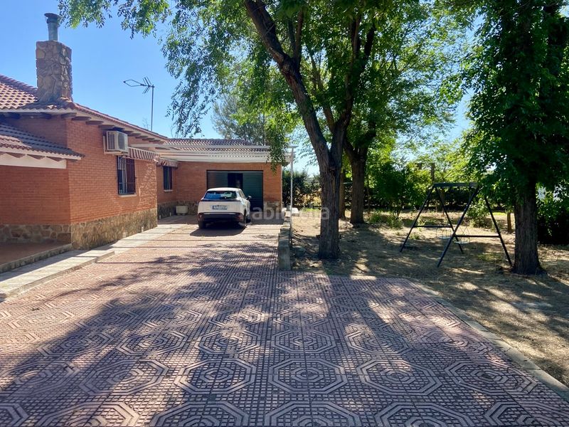 Foto d2a400f6-517a-4421-b084-6dab29168b46. Chalet en Miguelturra