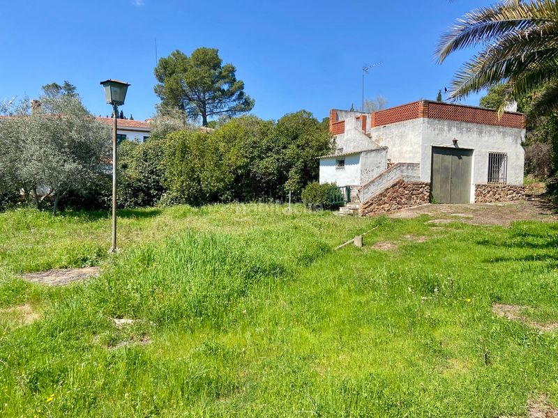 Foto bcb2cf5a-19a2-4816-860e-a8039171c512. Xalet amb xemeneia aparcament piscina a Piedrabuena