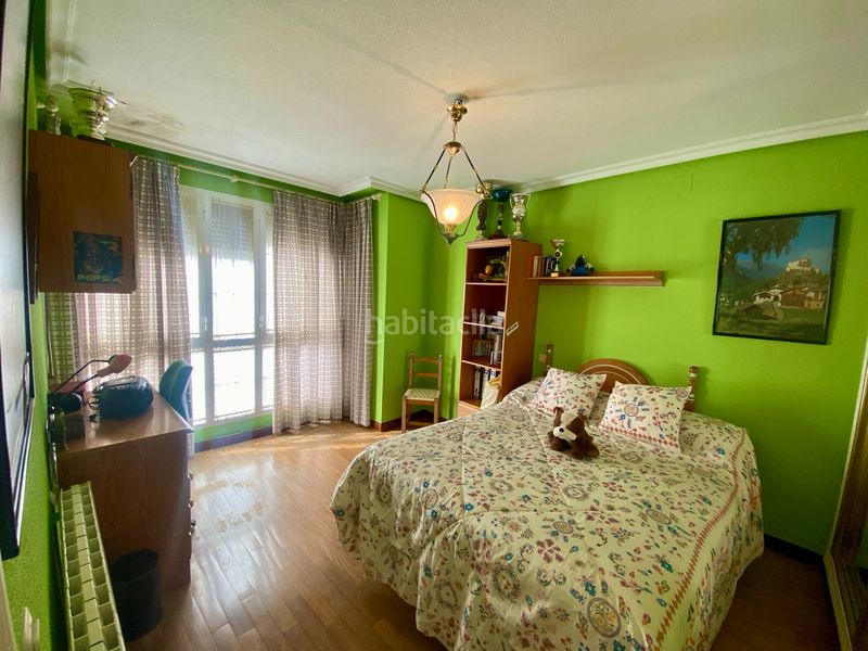 Foto 5fa43978-8f4a-4dfa-962a-86c9bdf0ca0a. Casa adossada amb calefacció aparcament a Miguelturra