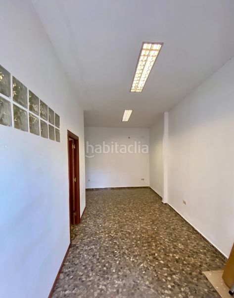 Foto b2fb2c36-a43a-49c9-bd0e-5919992a706d. Casa adossada amb calefacció aparcament a Miguelturra