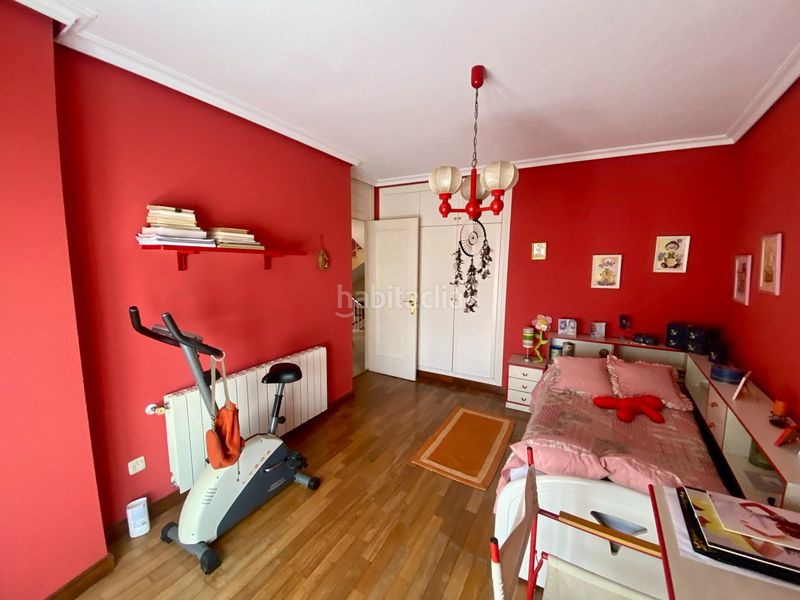 Foto df4c1fdc-da62-4492-89f4-69e0dd00ec14. Casa adossada amb calefacció aparcament a Miguelturra