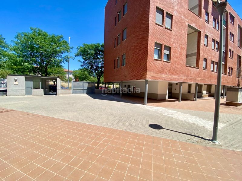 Foto b7e46ec1-b64c-4dae-a049-838eef34f71e. Piso en Larache Ciudad Real