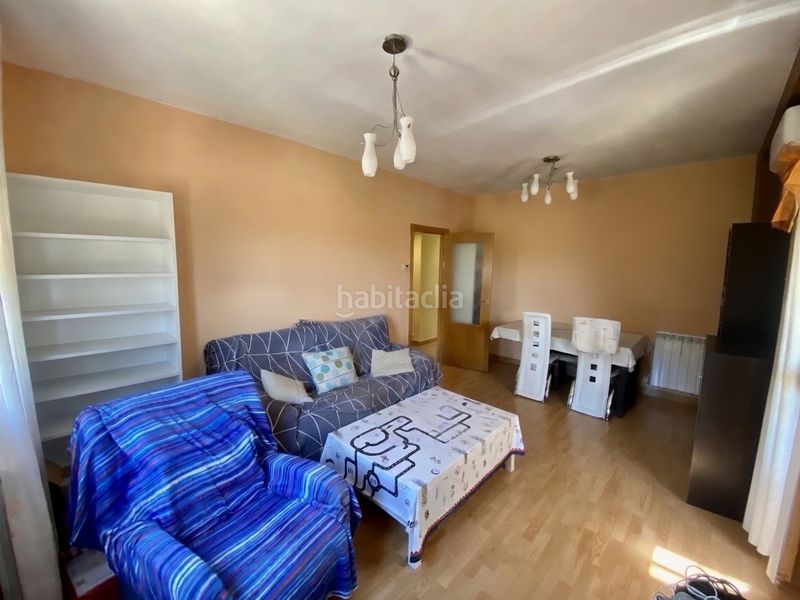 Foto fe71baac-c10c-43d7-a3cd-d44acf523a7e. Piso en Larache Ciudad Real