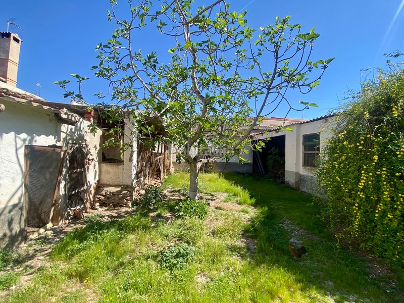 Foto 95e230b5-26c6-43a8-b3f4-324c0e3ce214. Casa amb calefacció aparcament a Daimiel