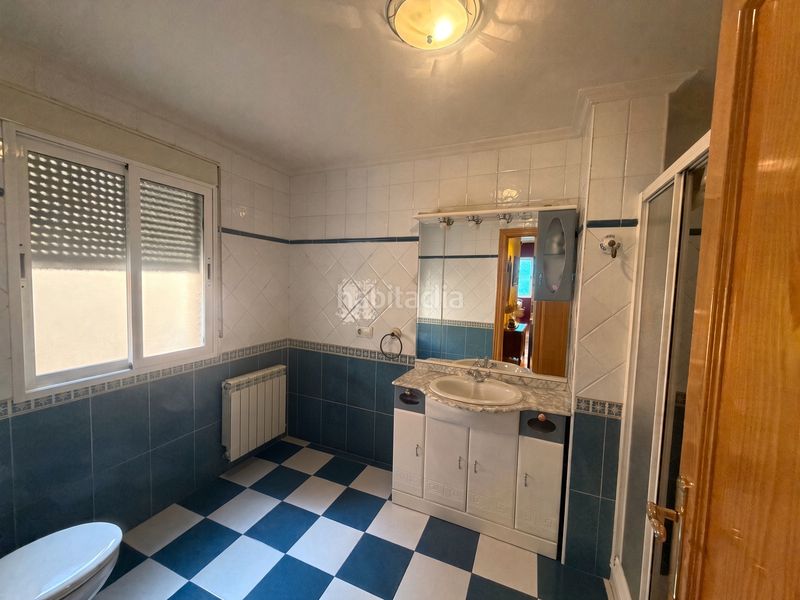 Foto aa057793-c1e4-4734-8a79-5d3696363718. Casa amb xemeneia calefacció aparcament a El Perchel Ciudad Real