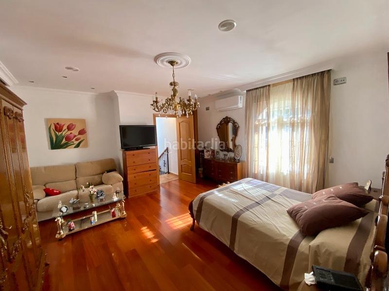 Foto fcab5fc8-f6f1-4687-a3bf-aa314fdd42fc. Chalet mit kamin heizung parking pool in Ciudad Jardín Ciudad Real