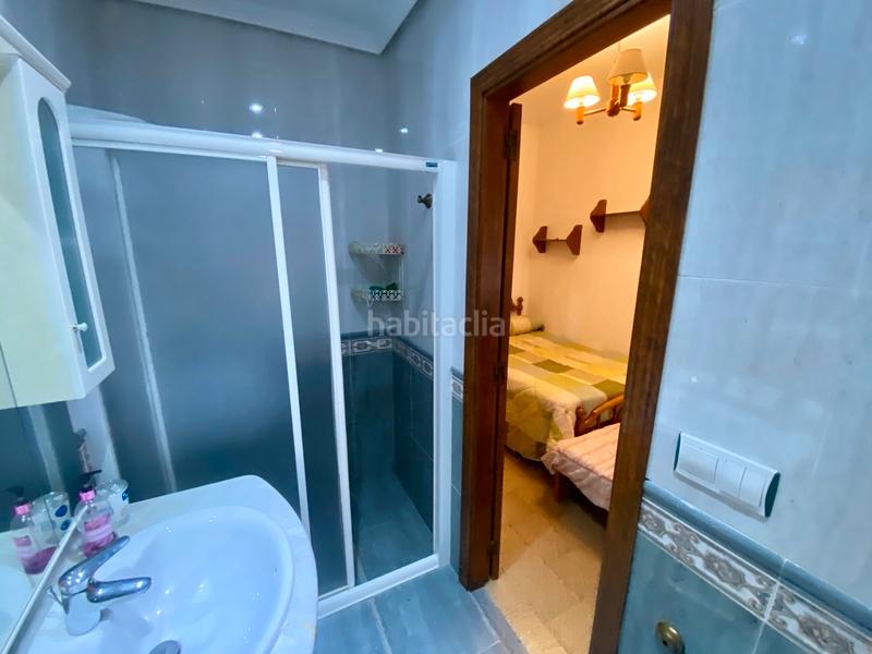 Foto cb95384e-18d3-4077-91dd-43ebe195b389. Chalet with fireplace heating parking pool in Ciudad Jardín Ciudad Real