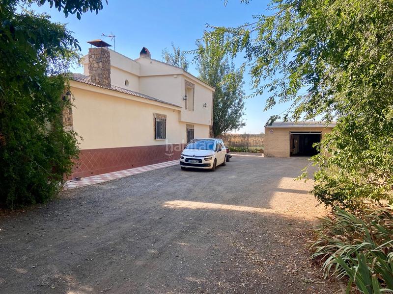 Foto 2fd4161a-3829-4af2-a952-d6dc89d85677. Chalet avec cheminée chauffage parking piscine dans Ciudad Real