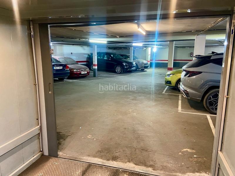 Foto fa022228-844e-4b8c-90cb-9237adfdb2ad. Parking voiture dans Centro - Plaza Mayor Ciudad Real