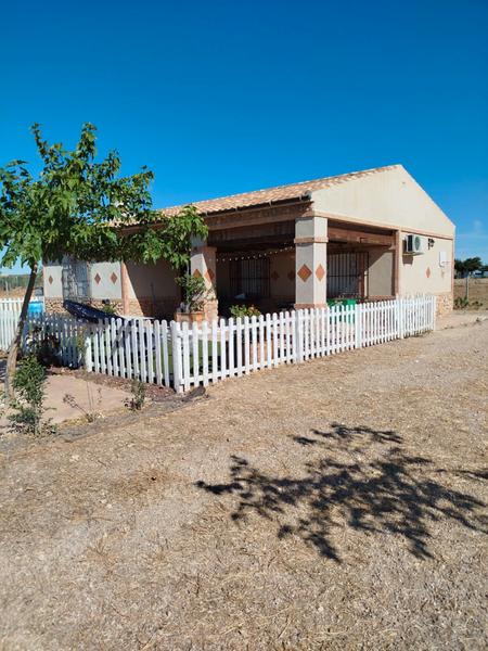 Foto e3814281-41fc-42b2-9bd8-684e6ed41976. Chalet in n/a in Miguelturra