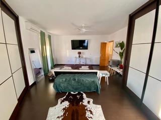 Semi detached house in Avenida de europa 38