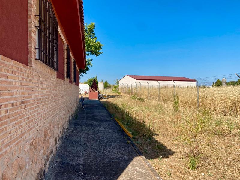 Foto 68f6f049-7512-4699-9113-419462281052. Chalet in poblado poblachuela anj 562 in Área Rual - Valverde - Las Casas Ciudad Real