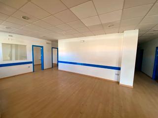 Lloguer Local Comercial a N/a