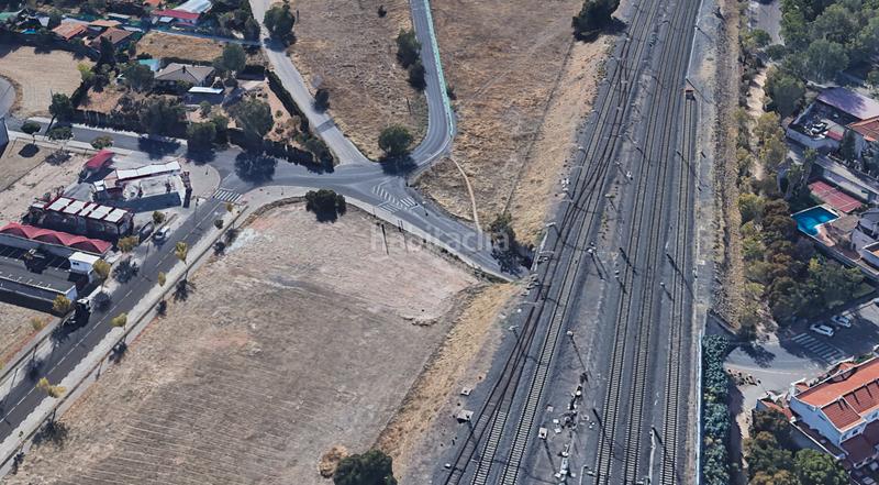 Foto 05109580-5e9a-4e43-95ce-3eaab5db991f. Solar industrial en calle einstein 18 en Nuevo Parque Ciudad Real