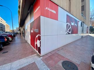 Miete Geschäftsraum in Calle de los hidalgos 5