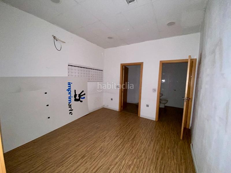 Foto 29aaaf48-1d7e-491e-86c6-000acbfdd9dc. Rent business premise in calle elisa cendrero 7 in Ciudad Real