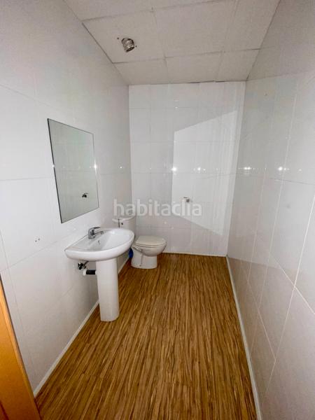 Foto 962d10aa-d623-419e-b006-656f2bb5bc39. Rent business premise in calle elisa cendrero 7 in Ciudad Real