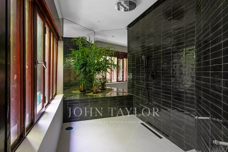 Foto 94d3e096-f098-42e6-869c-fd97652da446. Rent house with heating pool in Casa de Campo Madrid