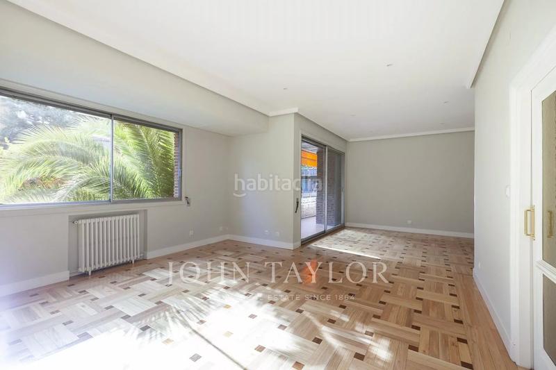 Foto 796374c5-9a03-4f80-bea6-3aca73286615. Rent flat with heating parking pool in Nueva España Madrid