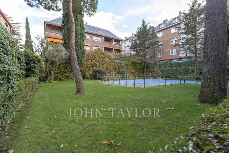 Foto f5e82fcb-7cc4-498c-afd0-72f0470d15db. Rent flat with heating parking pool in Nueva España Madrid