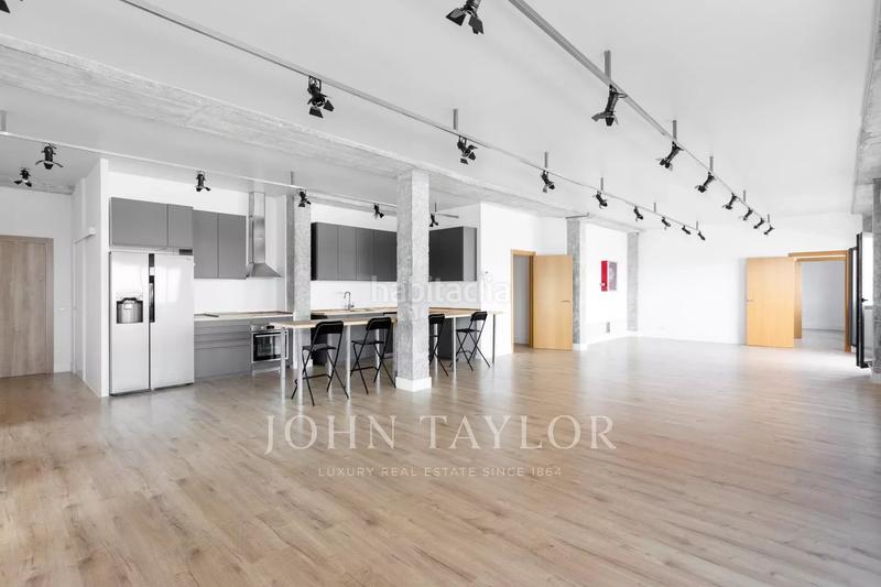 Foto 24731b38-0259-48b8-9c87-628cb7e5ebaa. Loft amb calefacció aparcament a Simancas Madrid