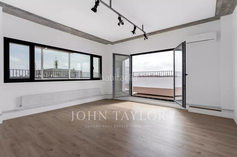 Foto 48533f1a-c214-4eb3-a50e-10b1c9ab1eda. Loft amb calefacció aparcament a Simancas Madrid