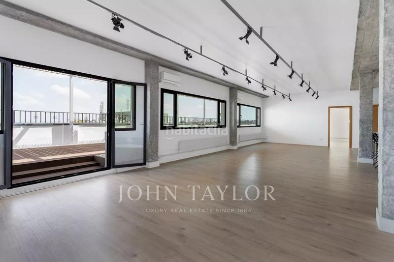 Foto 48c752ac-322a-43d8-8147-2f2428a22103. Loft amb calefacció aparcament a Simancas Madrid