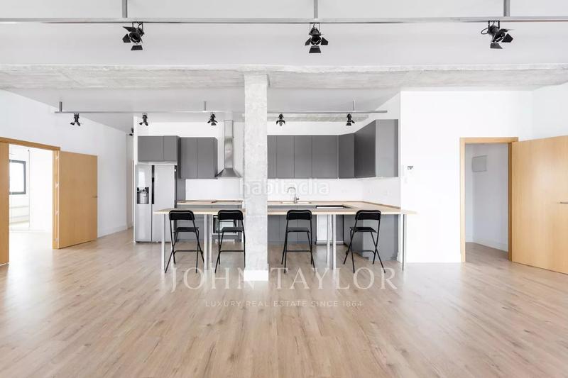 Foto 4ef98ab2-679e-40cf-967d-d043db321781. Loft amb calefacció aparcament a Simancas Madrid