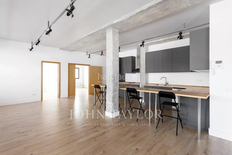 Foto f7aca20e-b242-40d3-95a0-acc8280b0a8c. Loft amb calefacció aparcament a Simancas Madrid