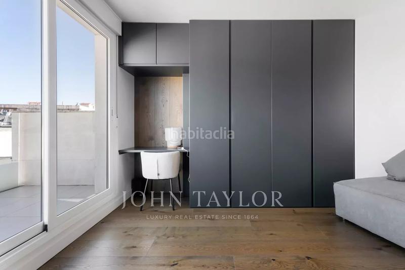 Foto ad6e4e72-4cb1-4794-a28d-7a94550fbc56. Ático en Almagro Madrid