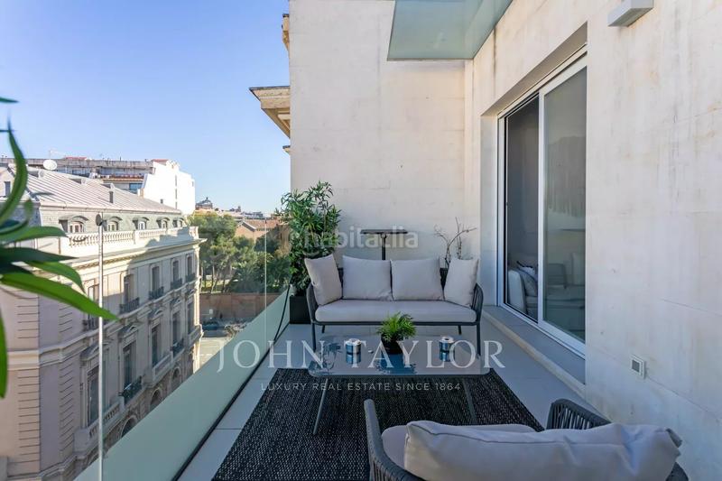 Foto 1c1b980f-ebe2-456b-8d7e-87fc572380d3. Attico con riscaldamento parcheggio in Almagro Madrid