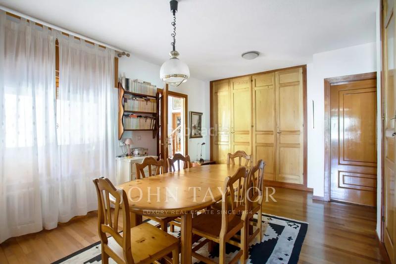 Foto 1aeda2fc-66df-4248-bc90-59feaeb7ea49. Xalet amb calefacció aparcament piscina a urbanización La Moraleja La Moraleja