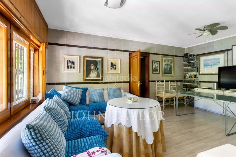 Foto 272b8864-48d5-47ce-b7dc-2cc5771a62bc. Xalet amb calefacció aparcament piscina a urbanización La Moraleja La Moraleja