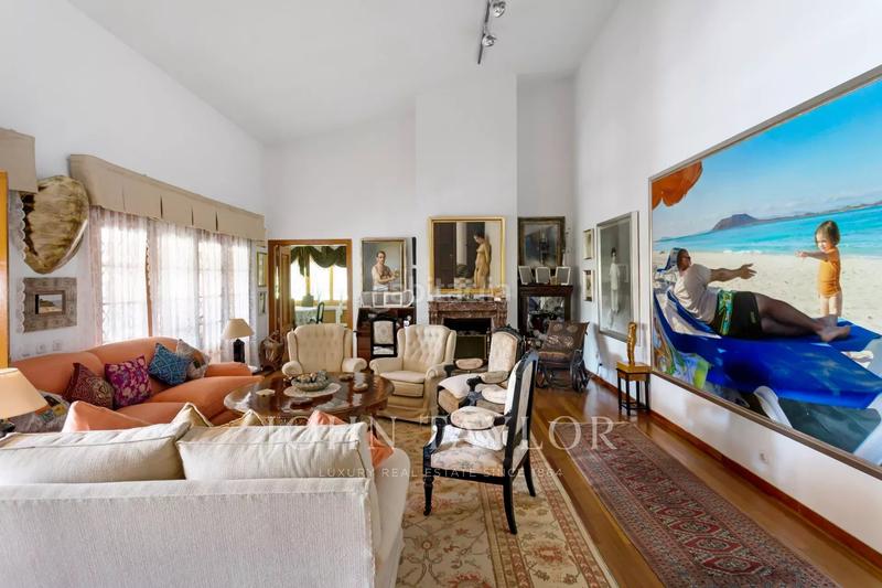 Foto 43b3f72d-53e6-48fa-9c00-4c92c4095ede. Xalet amb calefacció aparcament piscina a urbanización La Moraleja La Moraleja