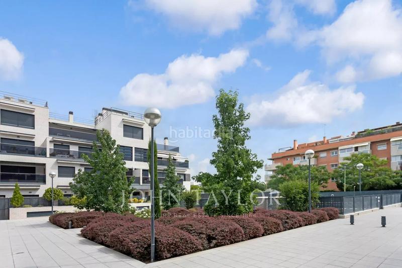 Foto 5b5741c8-88f9-420d-b99f-813ea864bc1e. Appartamento con riscaldamento piscina in Prado de Somosaguas Pozuelo de Alarcón