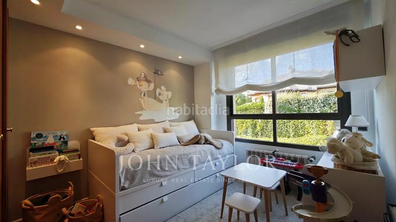 Foto 0340bb84-4da8-4795-bcac-b5c6d929c2b2. Penthouse with heating parking pool in Encinar de los Reyes La Moraleja