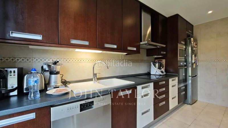 Foto 4f891222-4d74-421c-849a-992566788caa. Penthouse with heating parking pool in Encinar de los Reyes La Moraleja