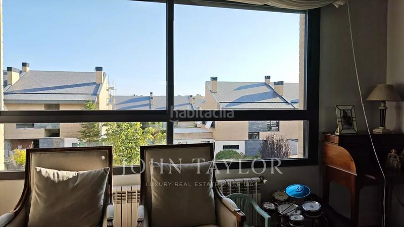 Foto a622d078-a3cd-4cf8-9927-428316ab2409. Penthouse with heating parking pool in Encinar de los Reyes La Moraleja