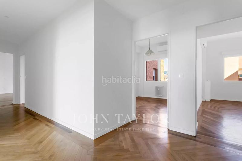 Foto 34f0db2a-2338-47a0-a462-46667114837a. Location appartement avec chauffage parking dans Hispanoamérica-Bernabéu Madrid