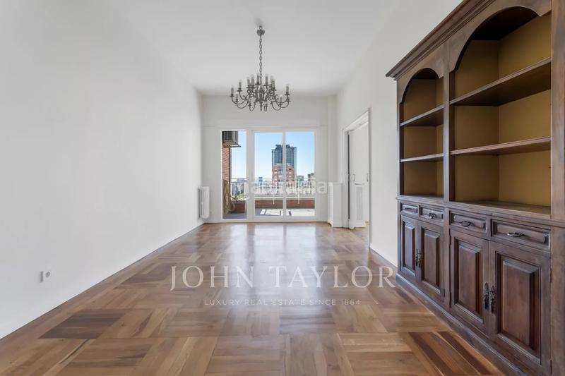 Foto 8f324951-9bfb-49ca-b93b-d734d7b00194. Location appartement avec chauffage parking dans Hispanoamérica-Bernabéu Madrid