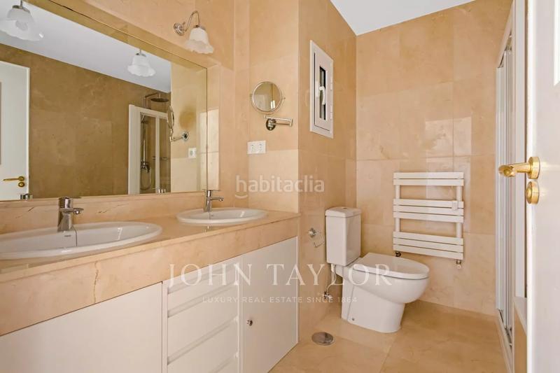 Foto 358c288e-8d63-4433-a30e-93fa2a8b9494. Rent flat with heating parking in Hispanoamérica-Bernabéu Madrid